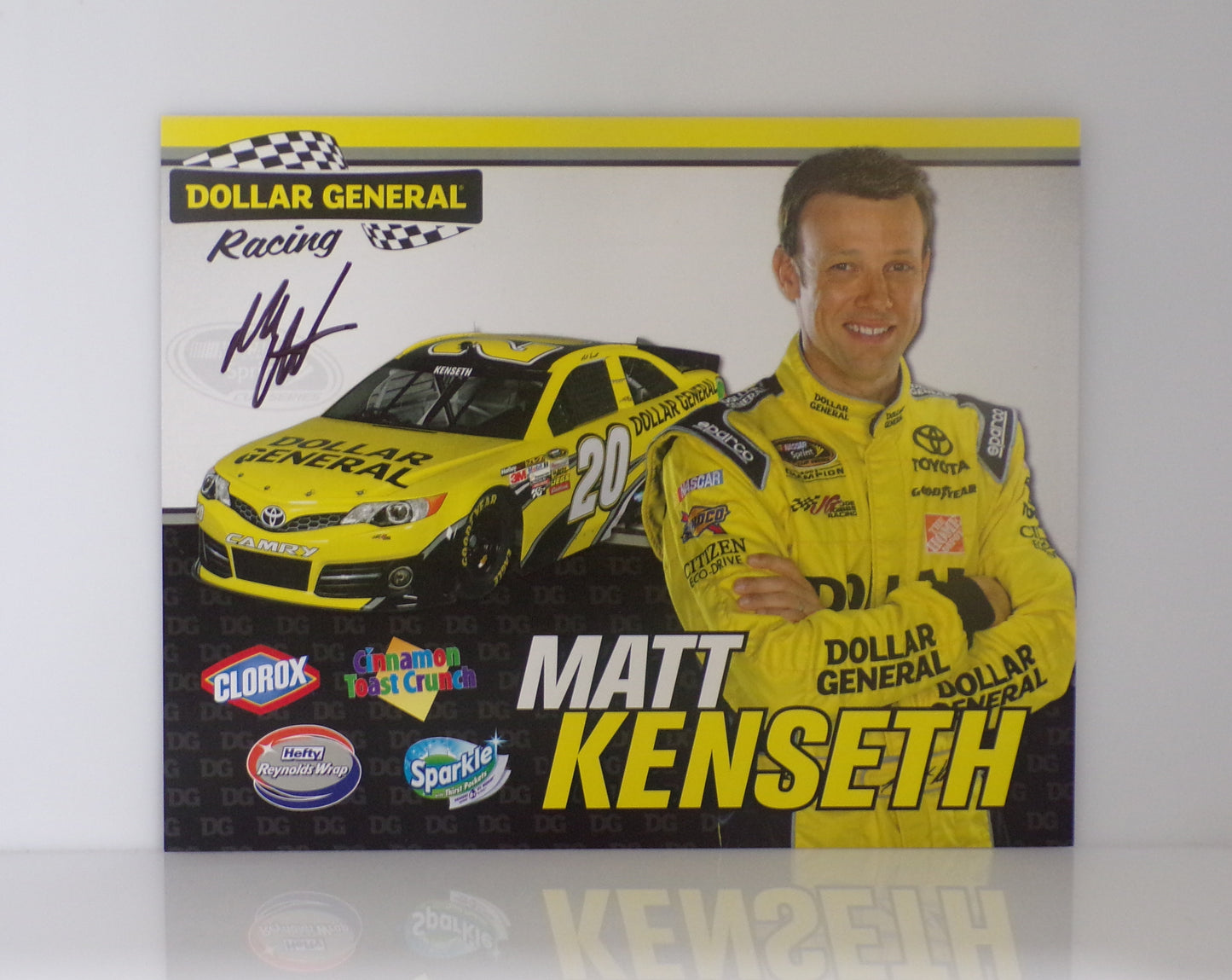 Item F195 - Autographed Nascar Hero Cards Lot of 12
