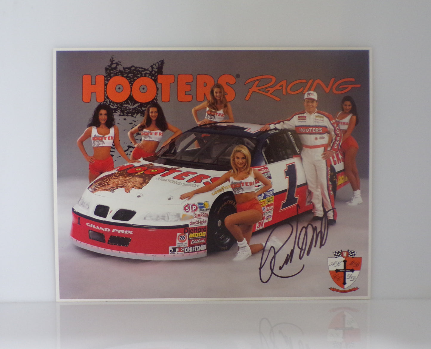 Item F195 - Autographed Nascar Hero Cards Lot of 12