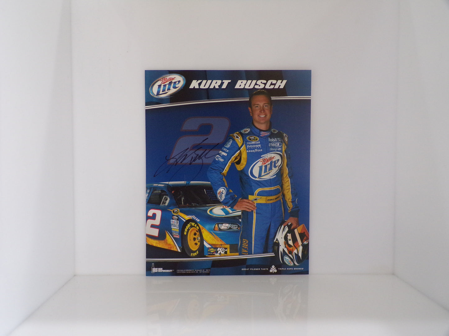 Item F212 - Autographed Nascar Hero Cards Lot of 12
