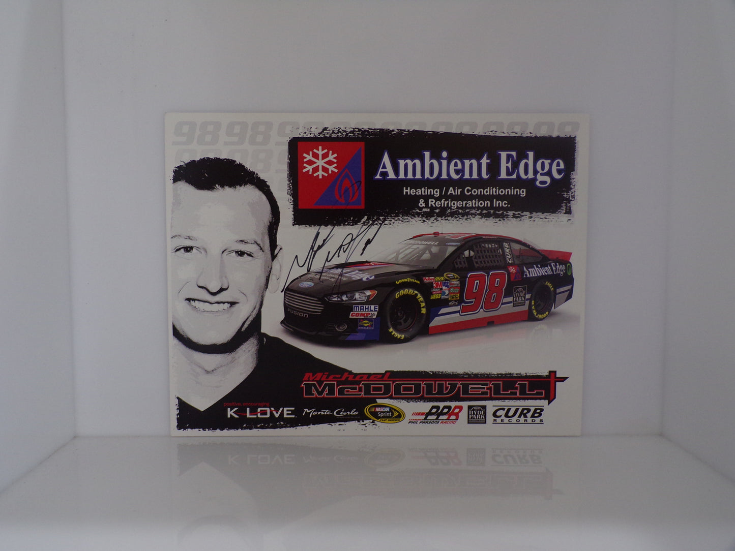 Item F212 - Autographed Nascar Hero Cards Lot of 12