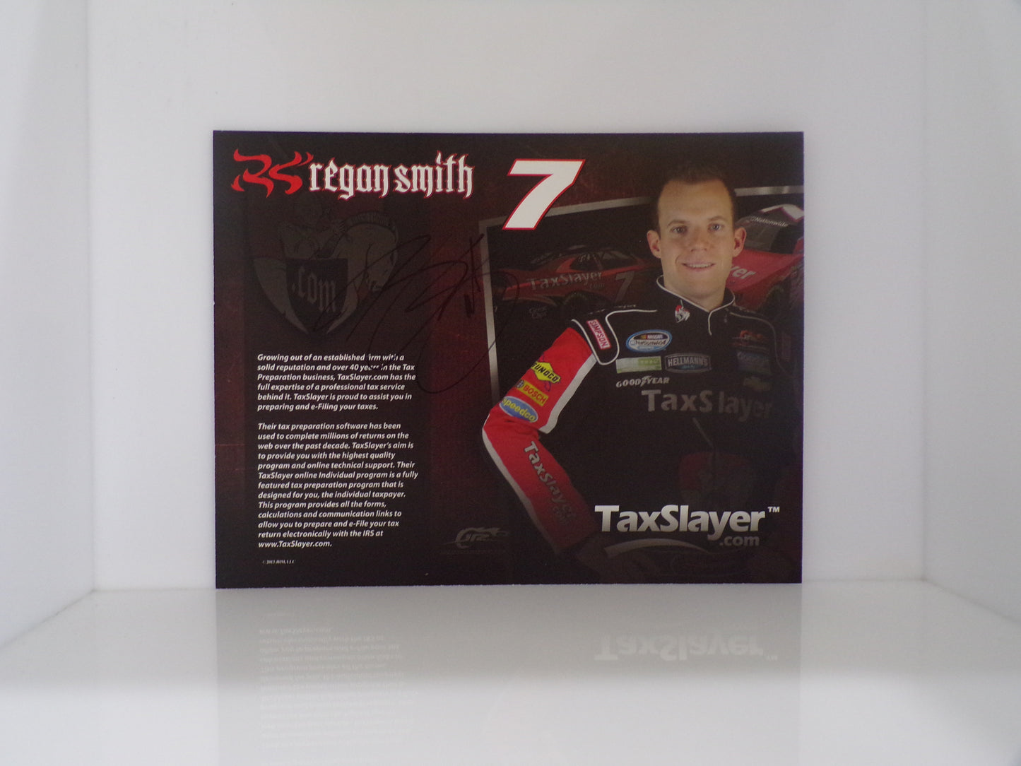 Item F212 - Autographed Nascar Hero Cards Lot of 12
