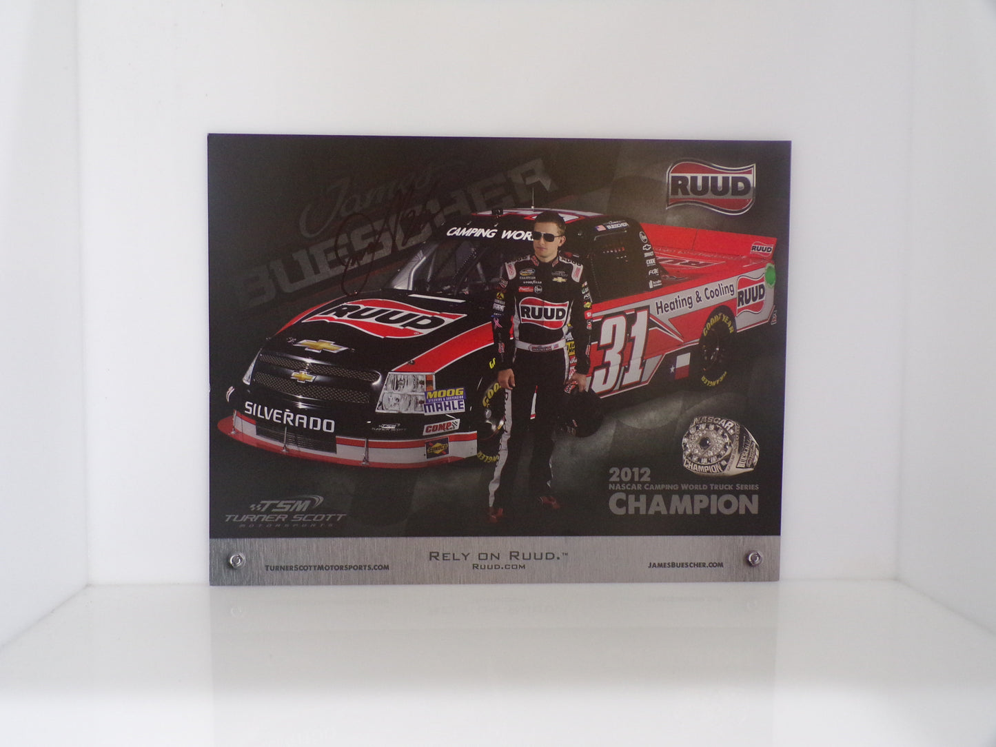 Item F212 - Autographed Nascar Hero Cards Lot of 12