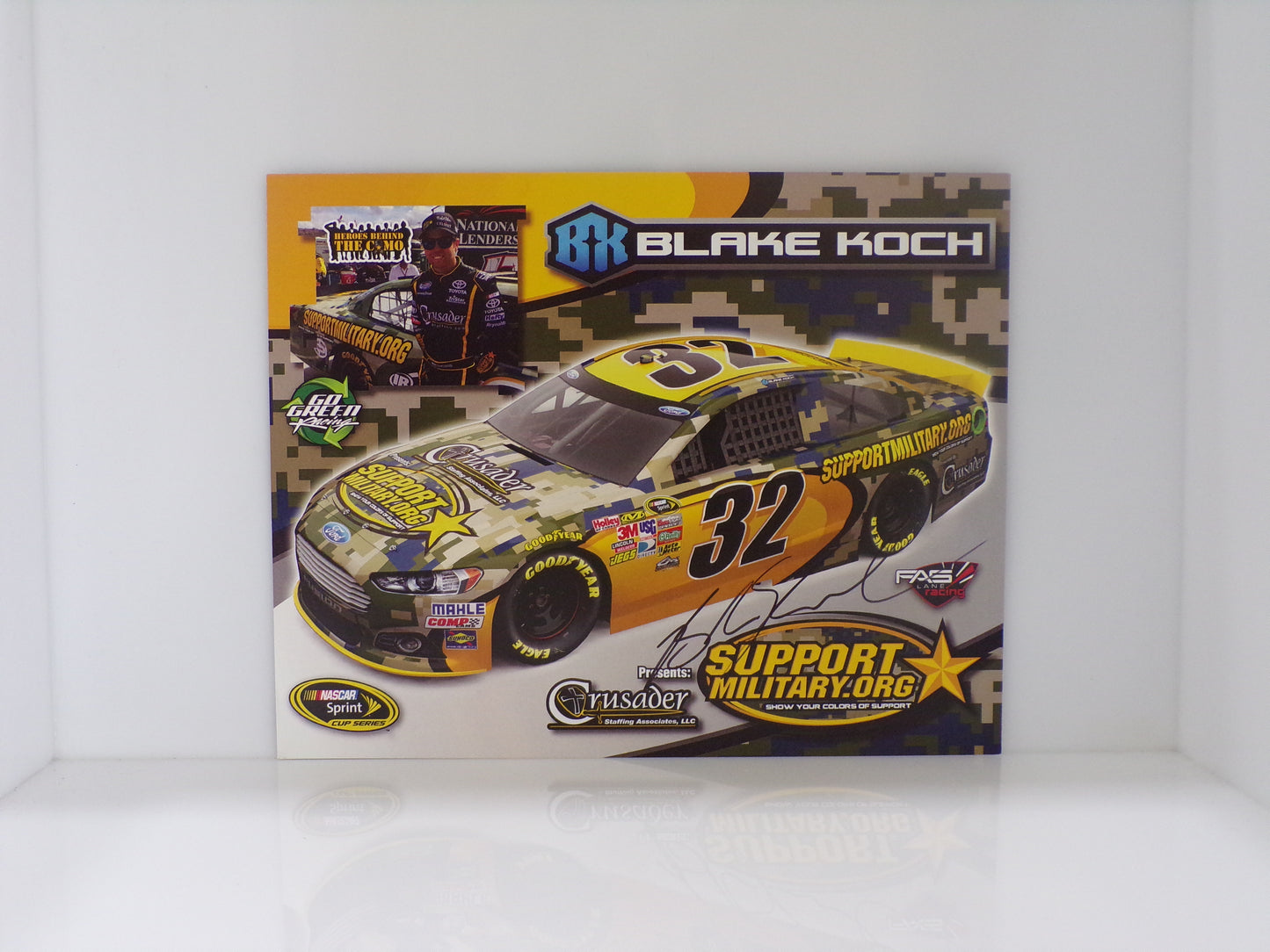 Item F213 - Autographed Nascar Hero Cards Lot of 12
