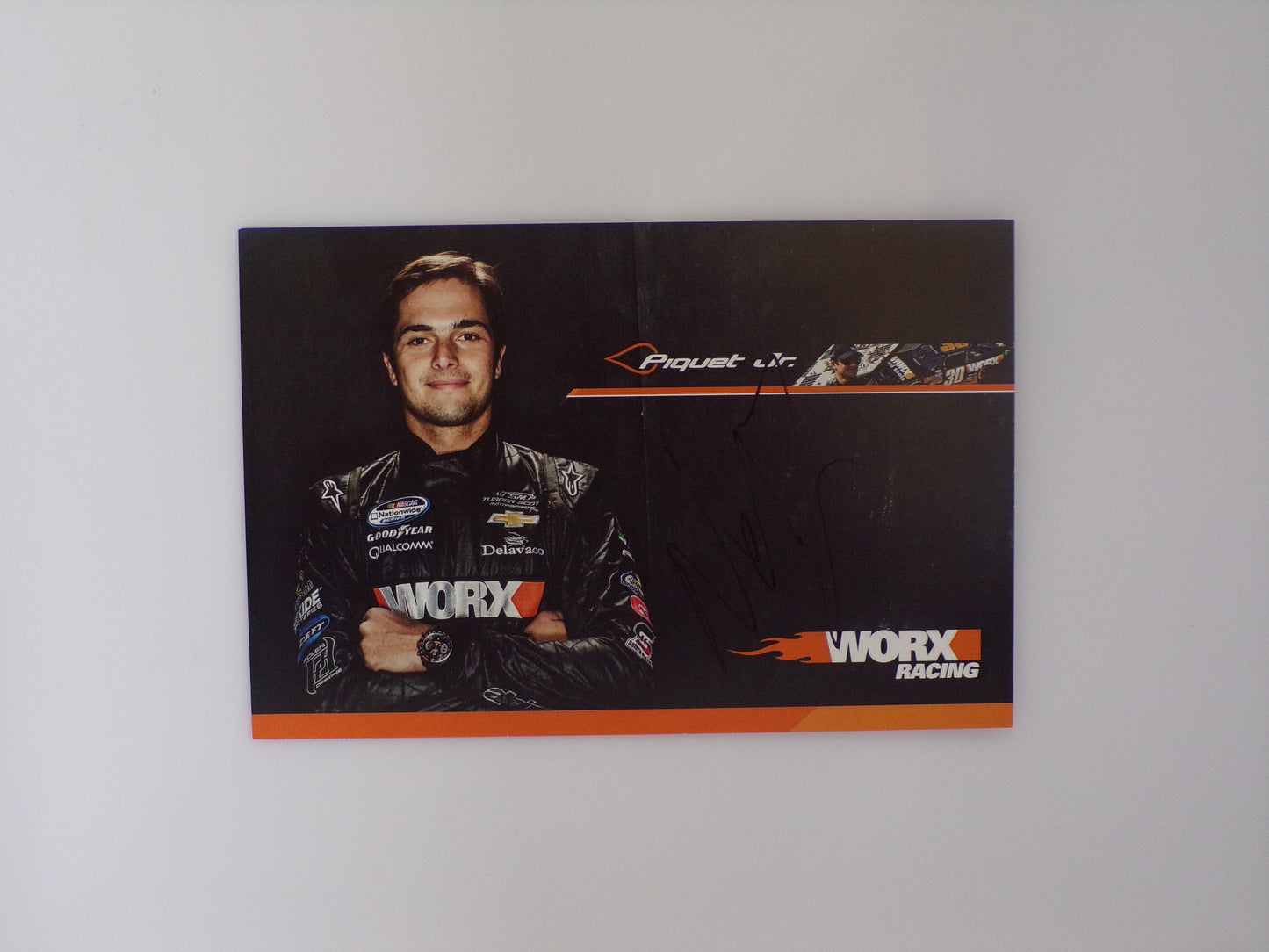 Item F229 - Autographed Nascar Hero Cards Lot of 12