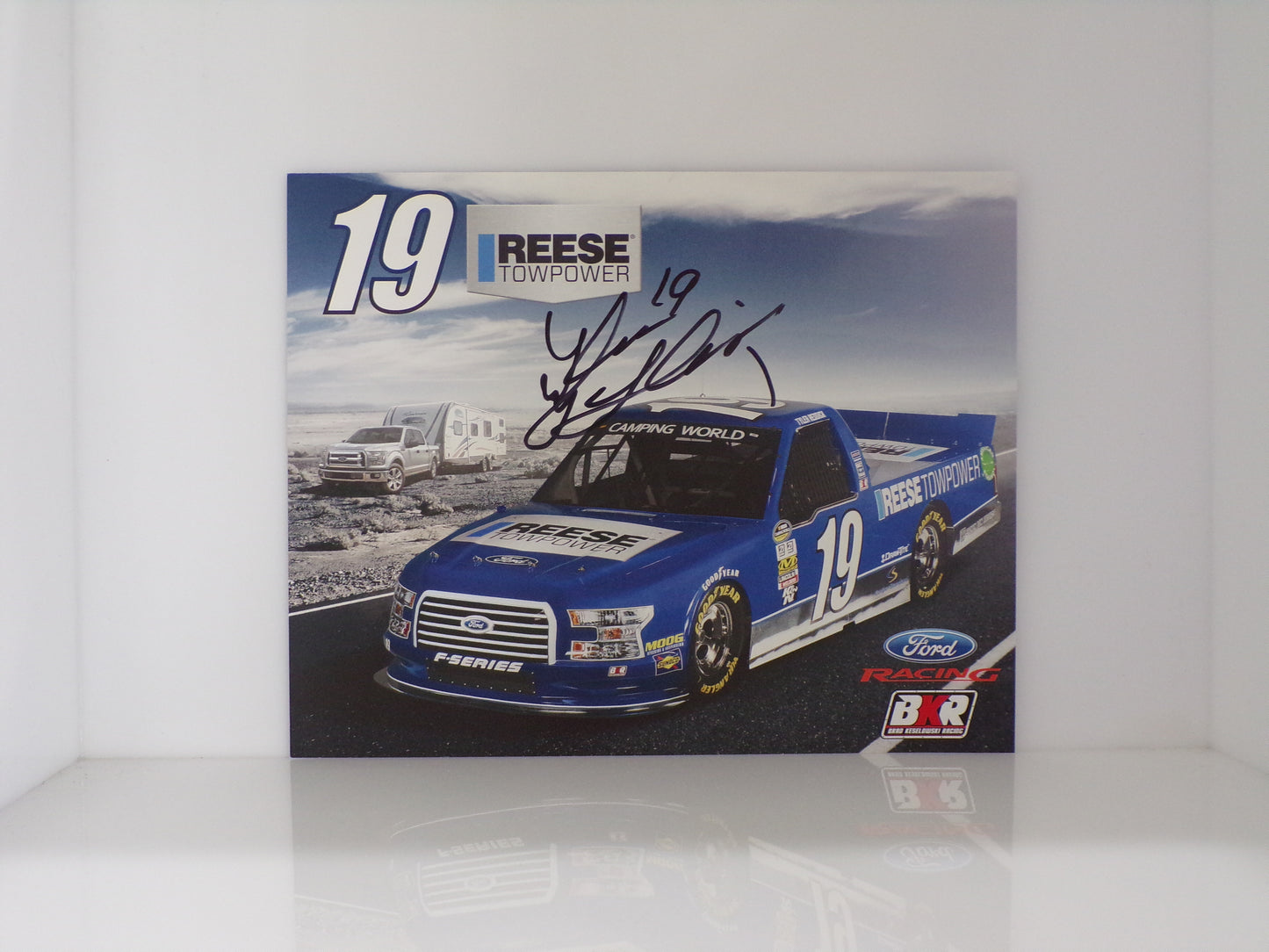 Item F229 - Autographed Nascar Hero Cards Lot of 12