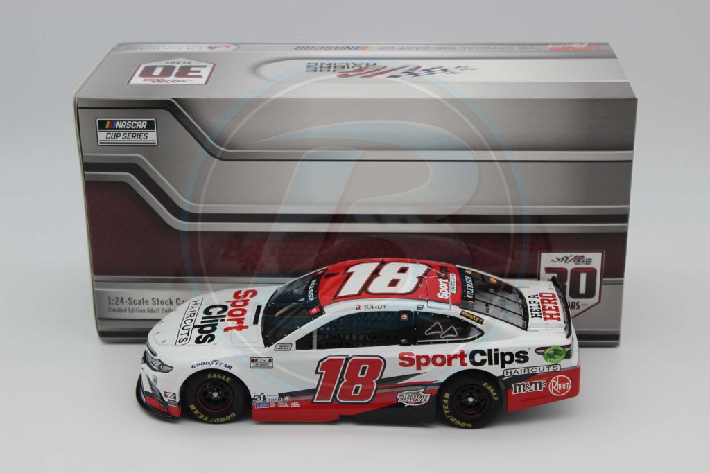 Item CL25-013 - Kyle Busch 2021 Sport Clips 1:24 Nascar Diecast