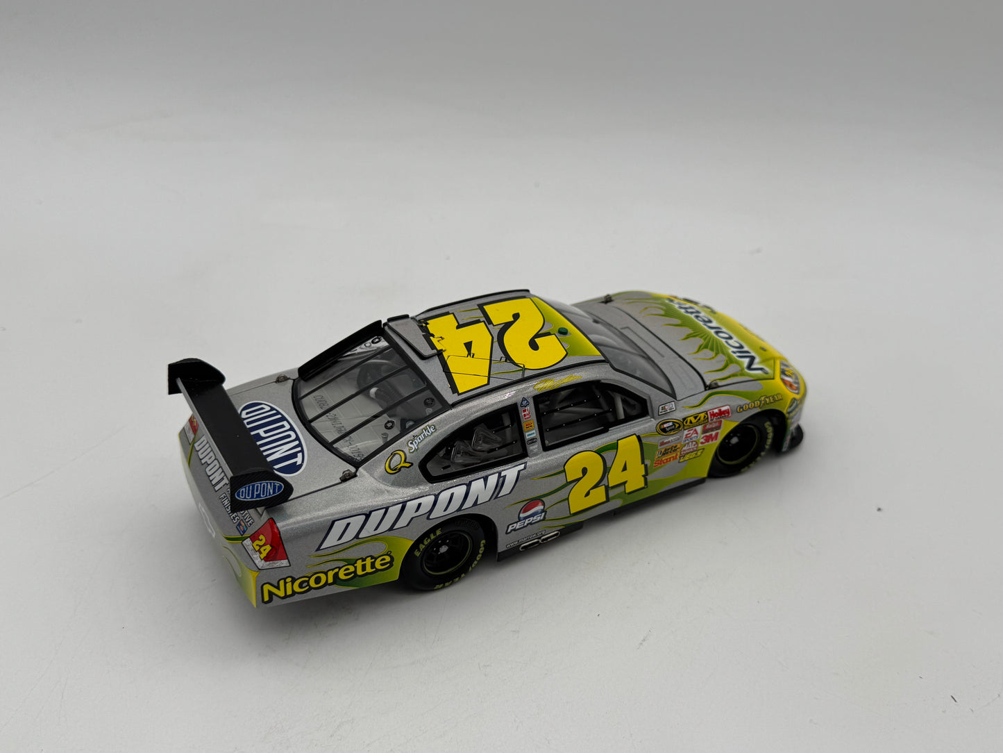 Item F715 - Jeff Gordon #24 2008 Nicorette Mesma *No Box*