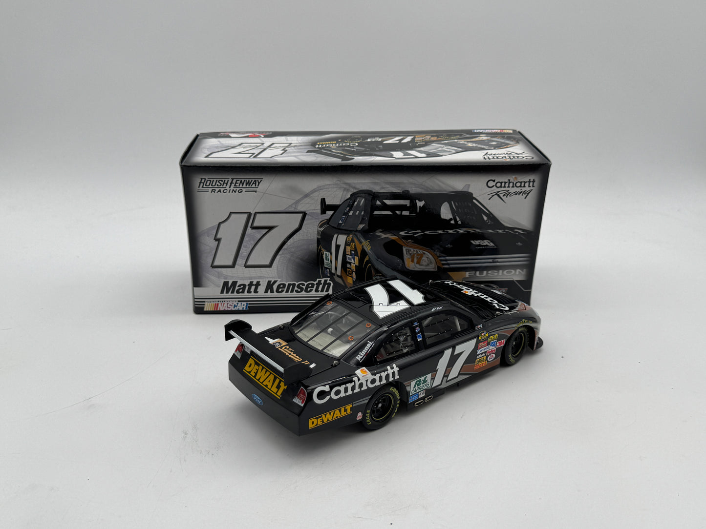 Item F837 - Matt Kenseth #17 Carhartt 2007 Fusion COT Limited Edition