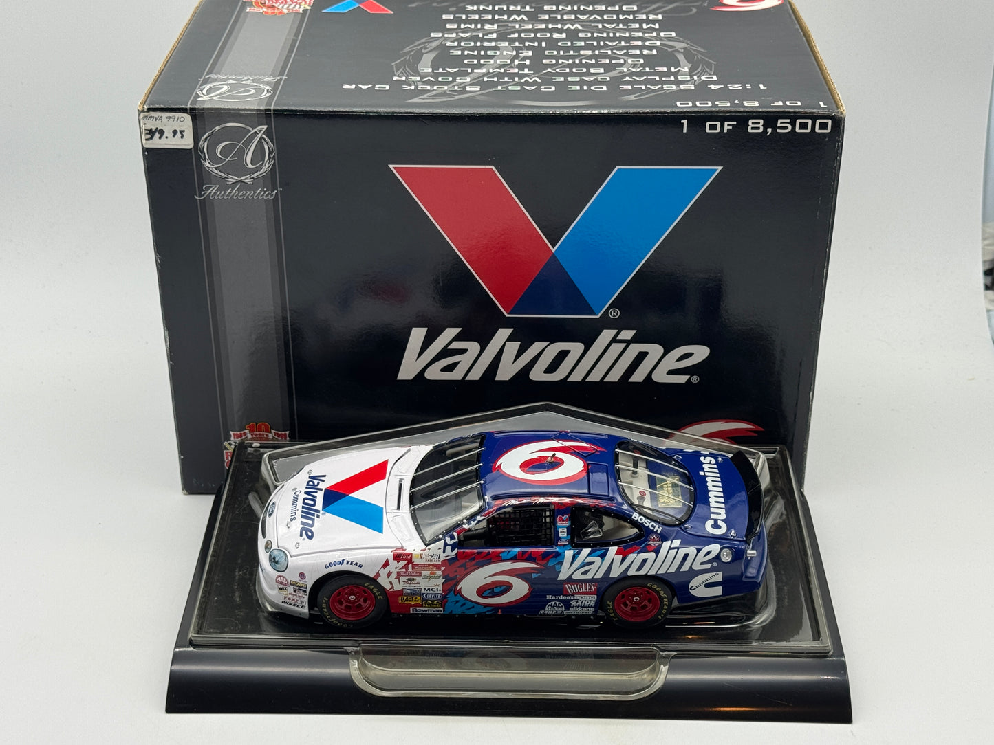 D - Item J072 - Mark Martin #6 1999 Valvoline **No Case**