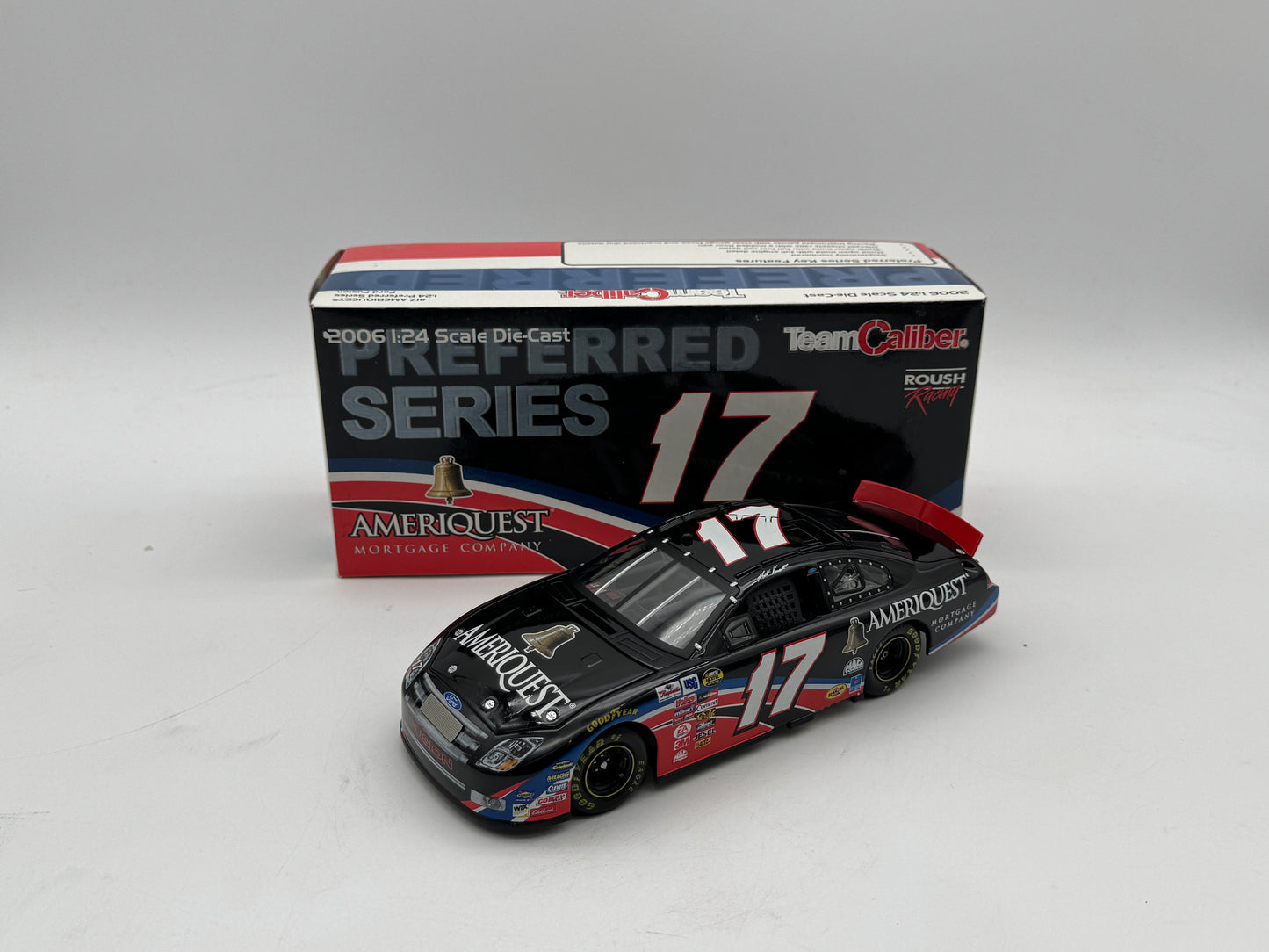 Item F871 - Matt Kenseth #17 AMERIQUEST 2006 Ford Taurus