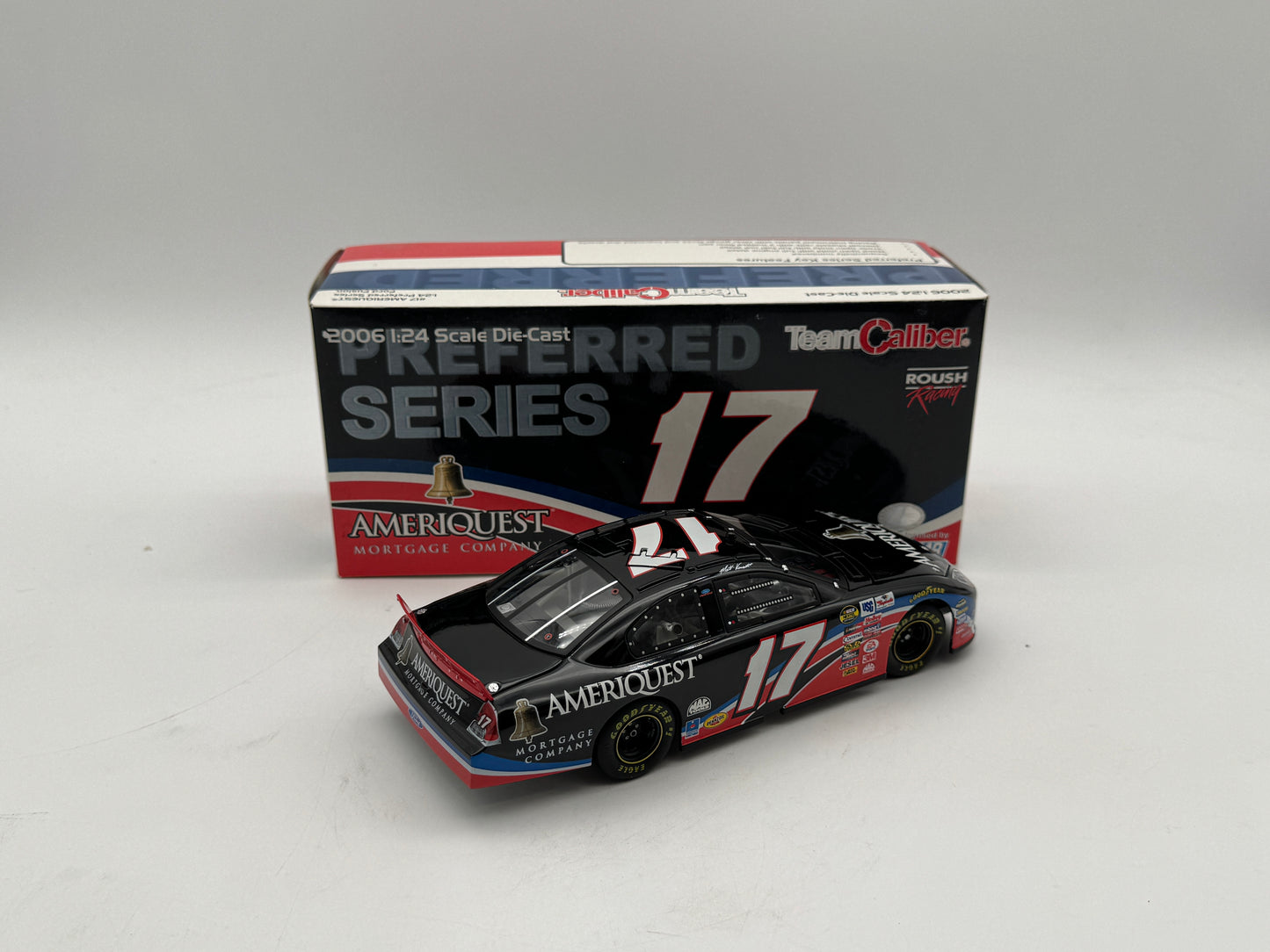 Item F871 - Matt Kenseth #17 AMERIQUEST 2006 Ford Taurus