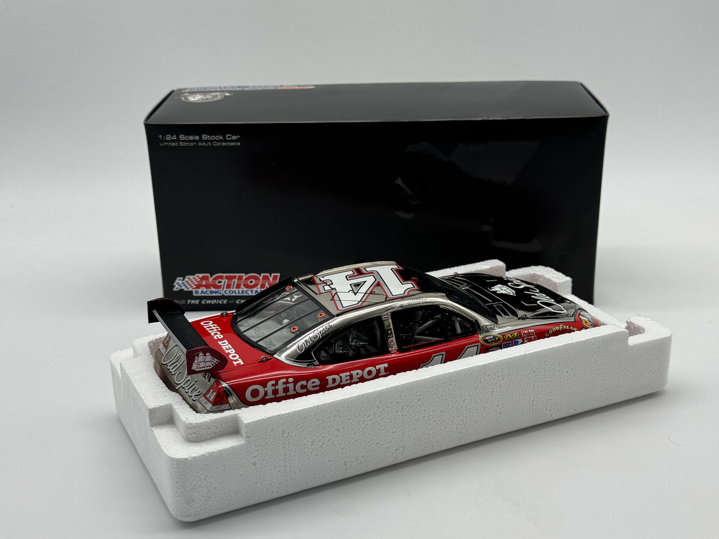Item G450 - TONY STEWART #14 OLD SPICE 2010 IMPALA POLISHED NICKEL **Din 8**