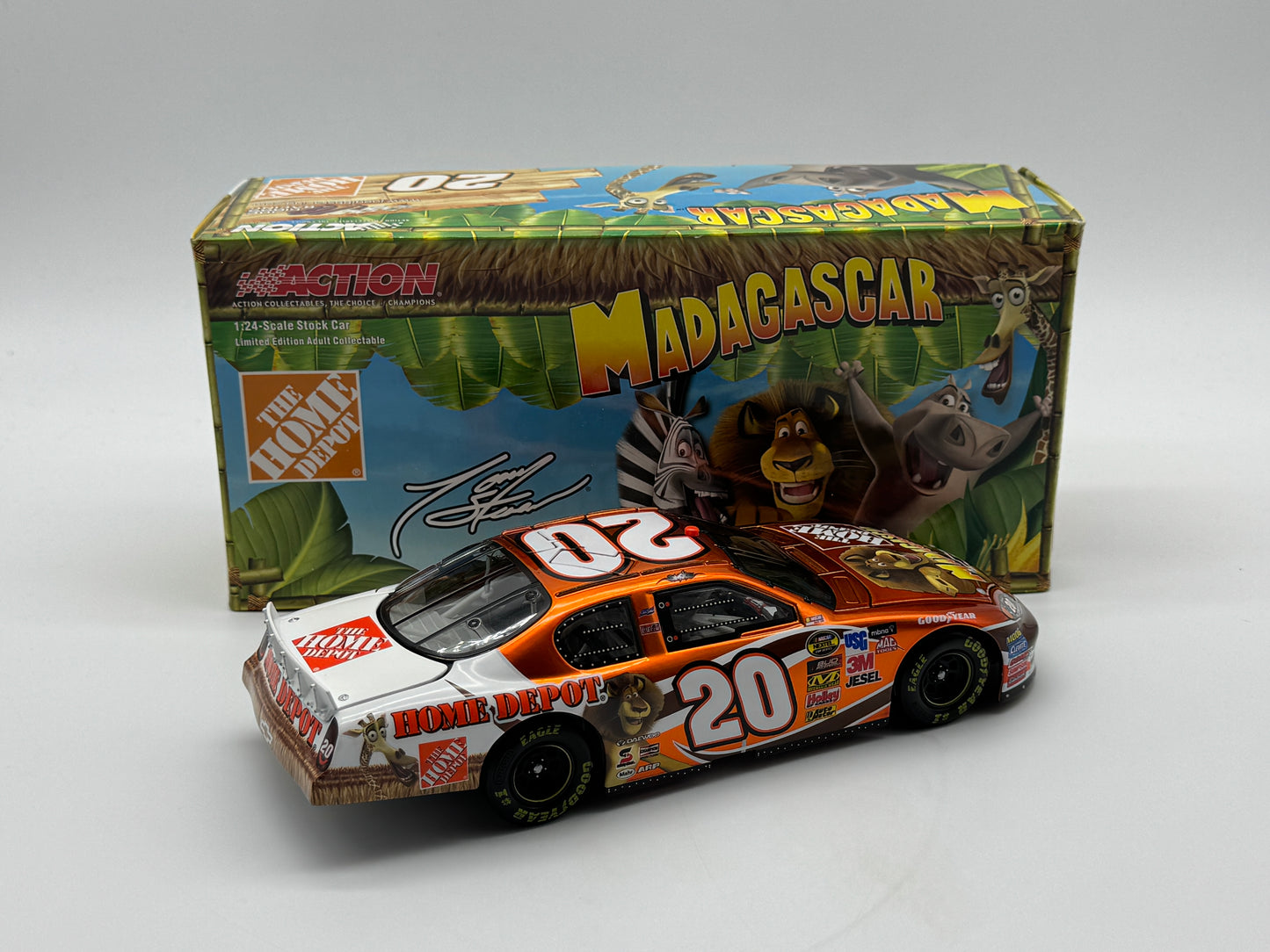 Item G455 - Tony Stewart #20 Home Depot / Madagascar 2005 Monte Carlo