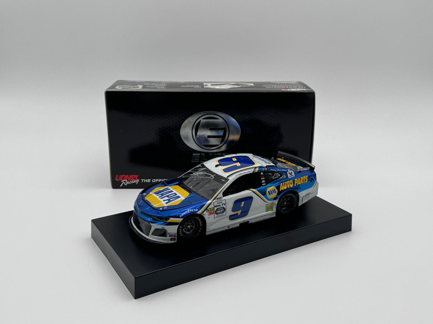 Circle B Auction