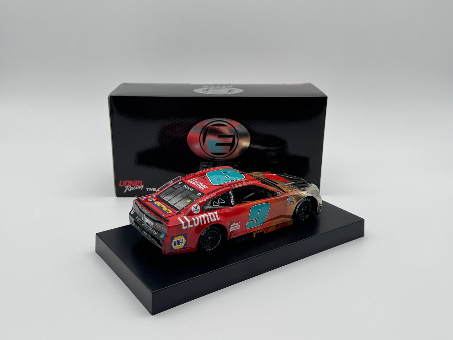 Item G640 - Chase Elliott 29 Llumar CDTA Win 2021 Camaro ZL1 Elite Color Chrome **Autographed**
