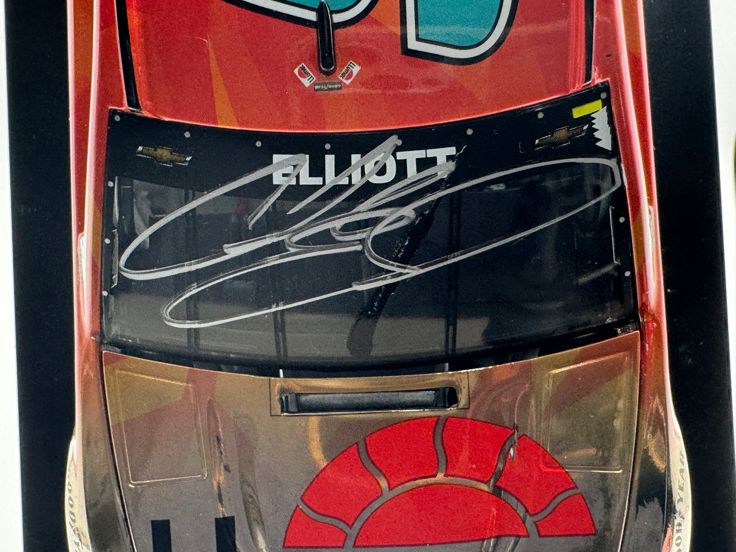 Item G640 - Chase Elliott 29 Llumar CDTA Win 2021 Camaro ZL1 Elite Color Chrome **Autographed**