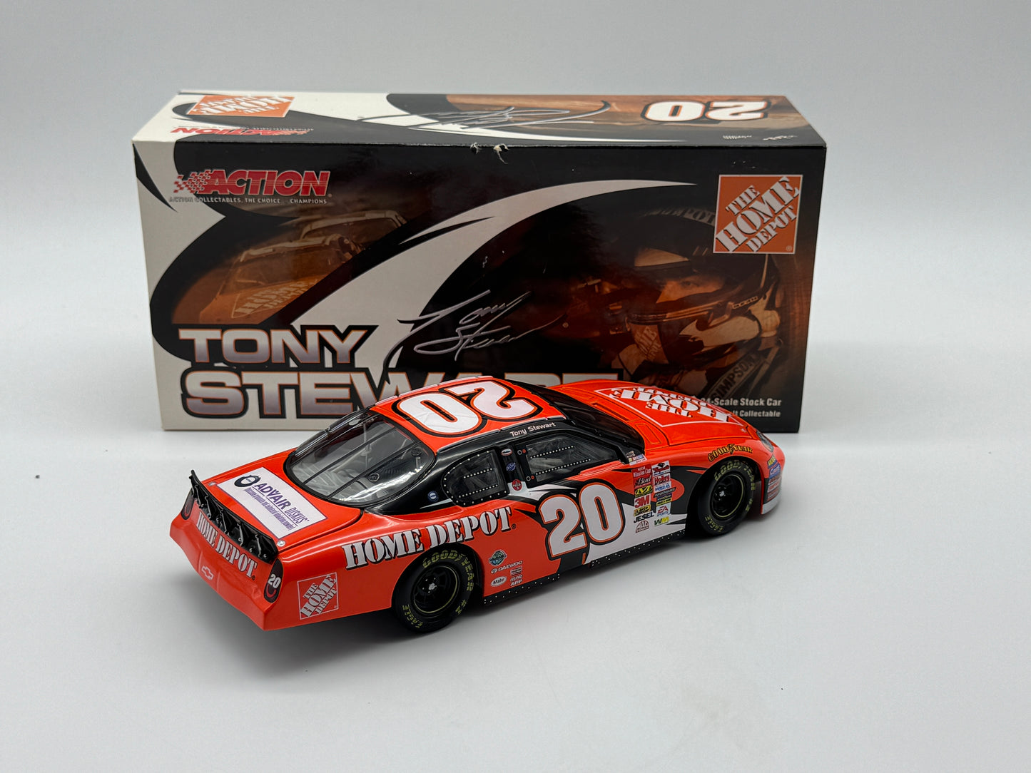 Item G490 - Tony Stewart #20 Home Depot 2003 Monte Carlo