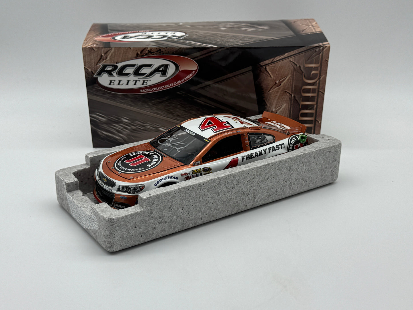Circle B Auction