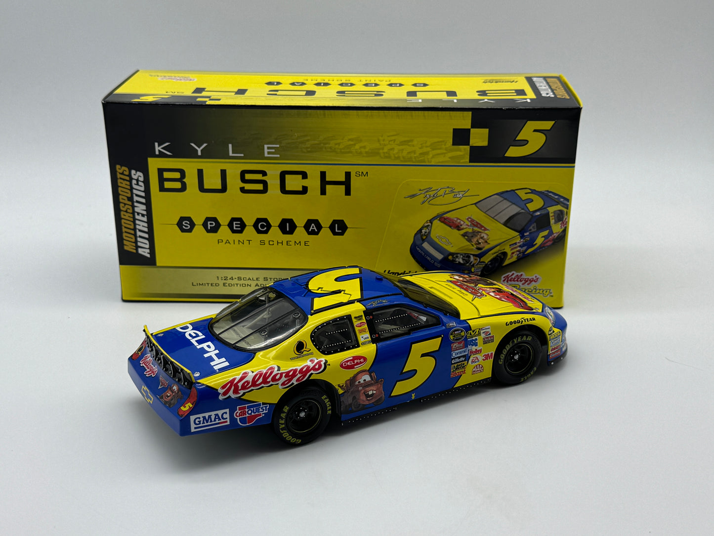 Item G530 - Kyle Busch #5 Kellogg's / Cars 2006 Monte Carlo SS