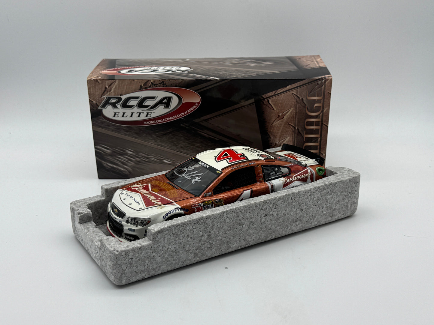 Circle B Auction
