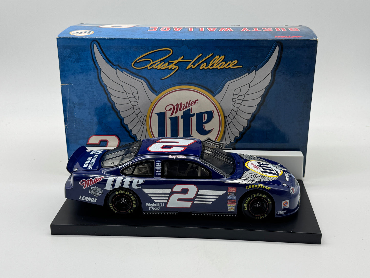 Circle B Auction