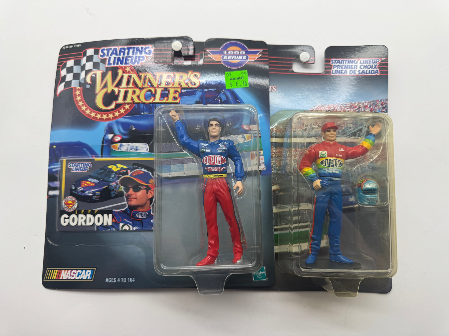 E - Item N402 - Jeff Gordon Winners Circle Figure Lot