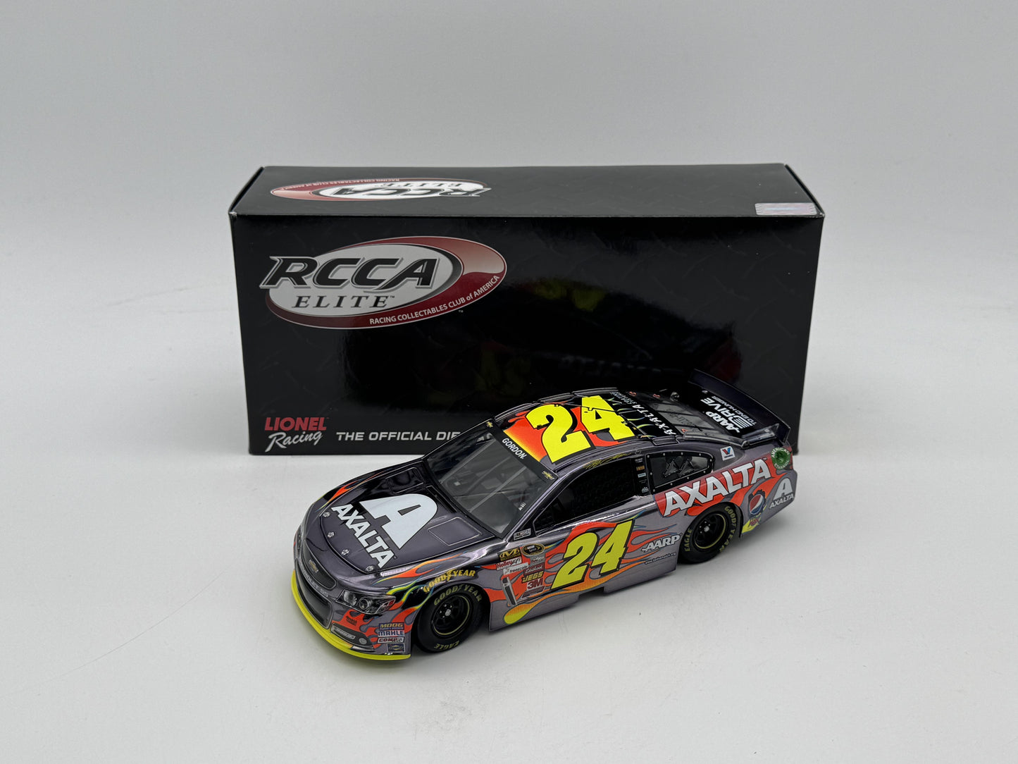 Item F070 - Jeff Gordon #24 Axalta 2014 SS Color Chrome Elite *MISSING BTM STYROFOAM*