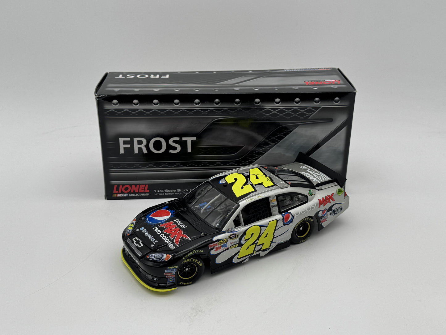 Item F084 - Jeff Gordon #24 Pepsi Max 2012 Impala Frost *NO TOP STYROFOAM*