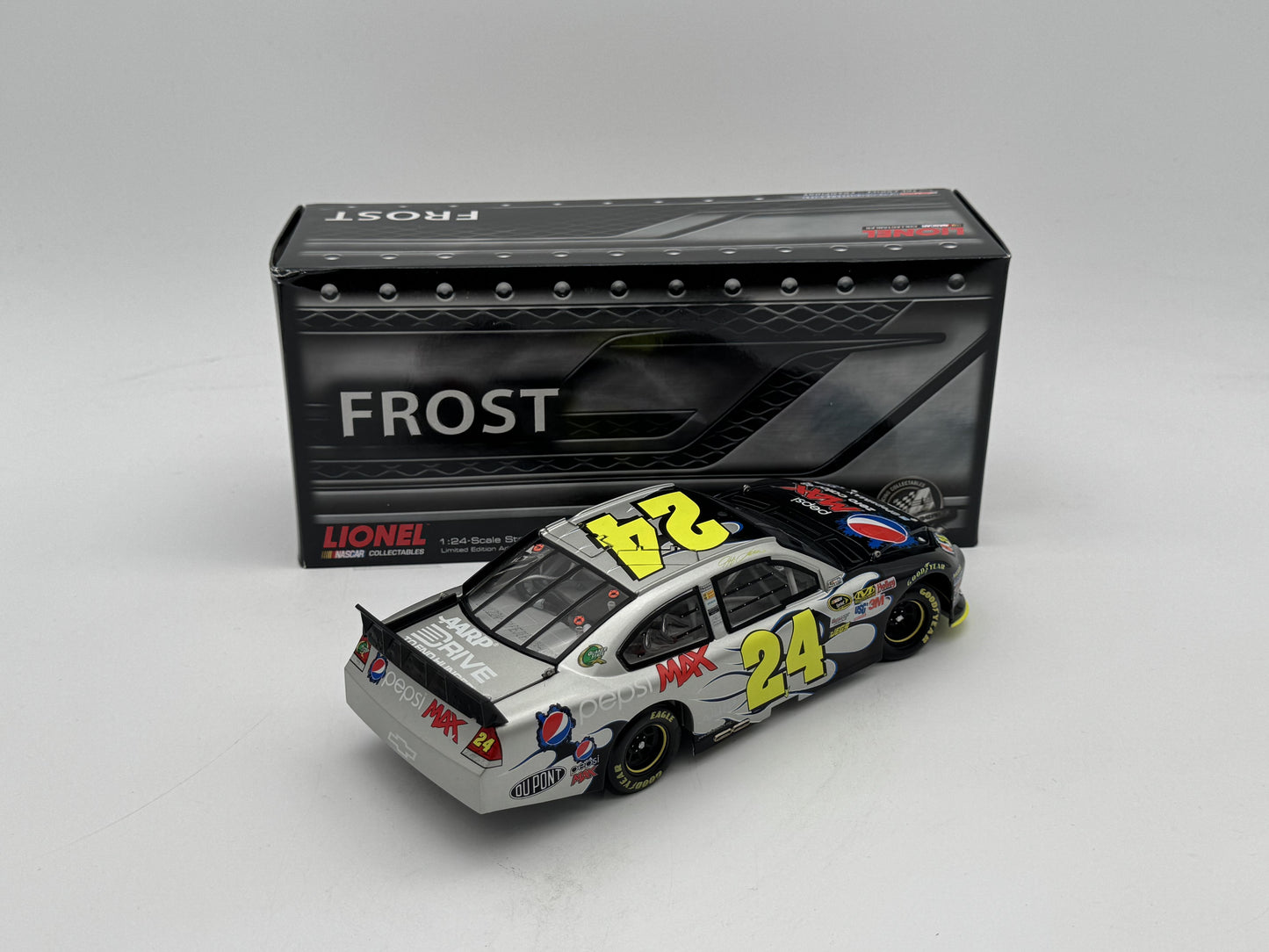 Item F084 - Jeff Gordon #24 Pepsi Max 2012 Impala Frost *NO TOP STYROFOAM*