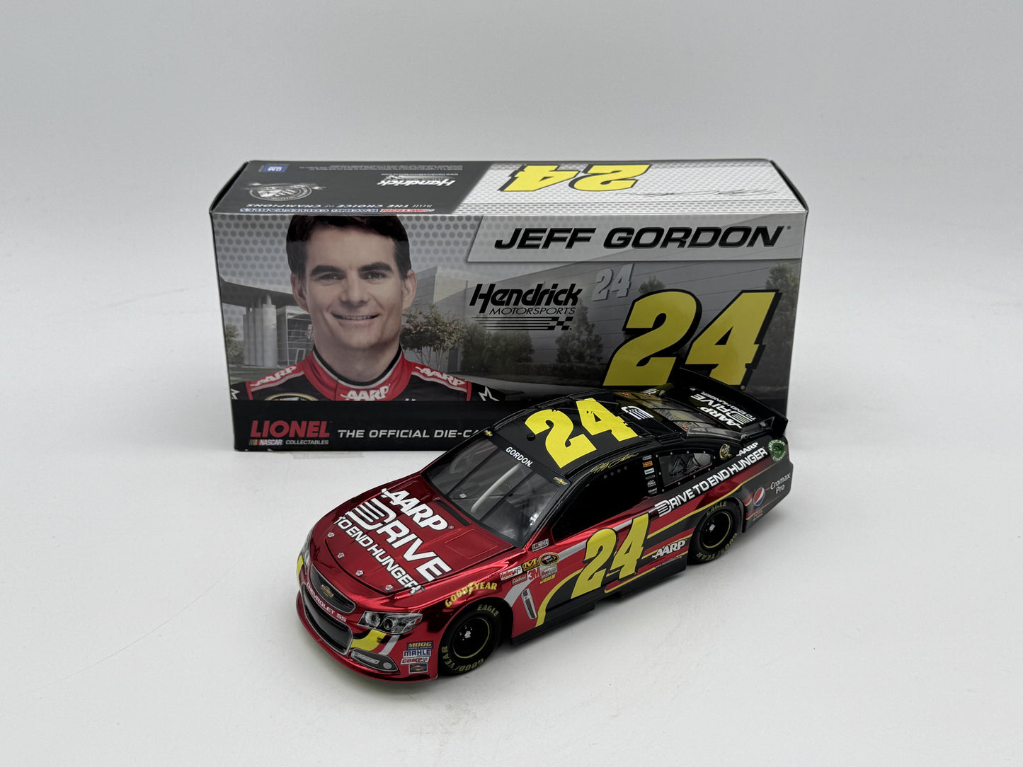 Item F108 - Jeff Gordon #24 AARP / Drive to End Hunger 2013 SS Color Chrome