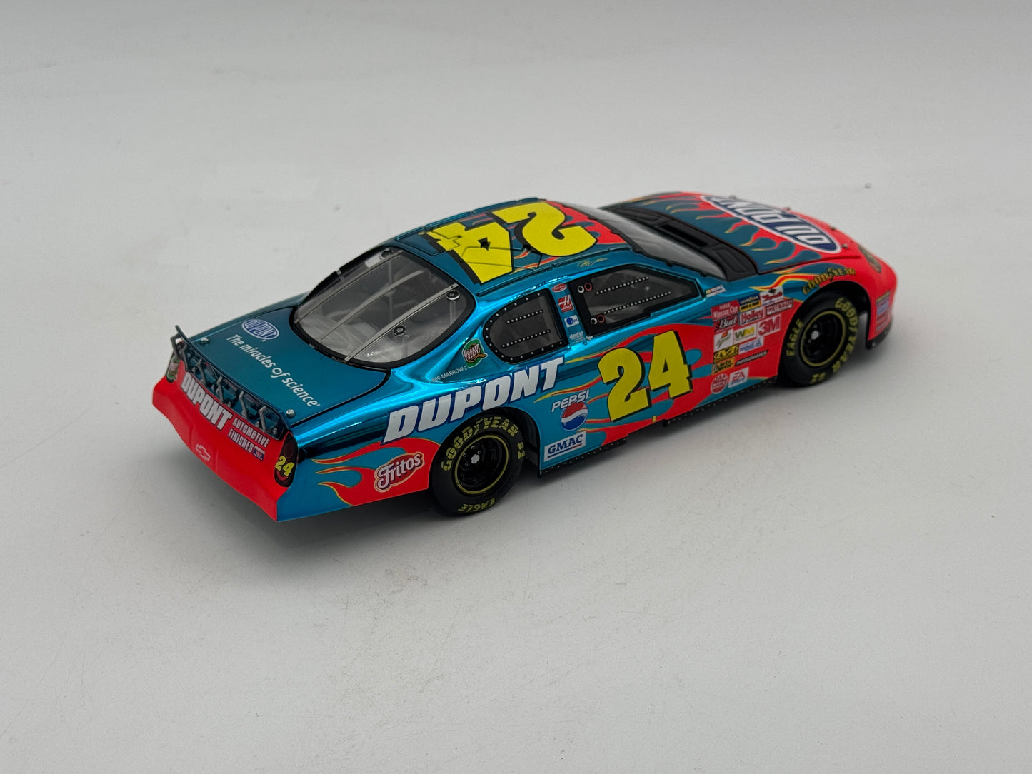 Item F307 Jeff Gordon #24 2003 Dupont Color Chrome *No Box*