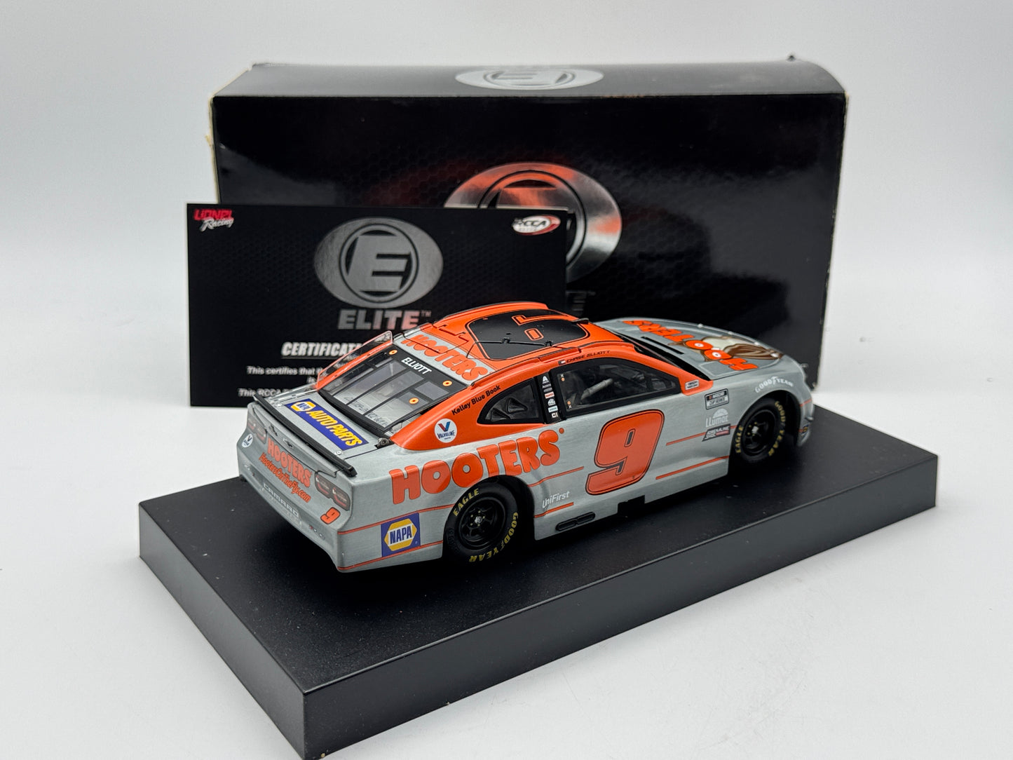 Item N263 - CHASE ELLIOTT #9 Hooters 2021 Camaro ZL1 Elite Raw