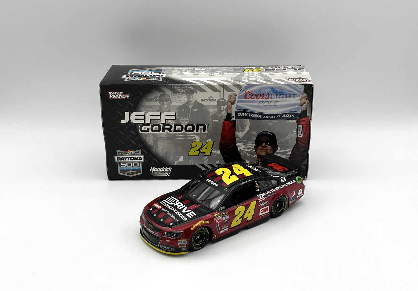 Item G948 - Jeff Gordon 2015 AARP / DTEH Daytona 500 Pole 1:24 Nascar Diecast