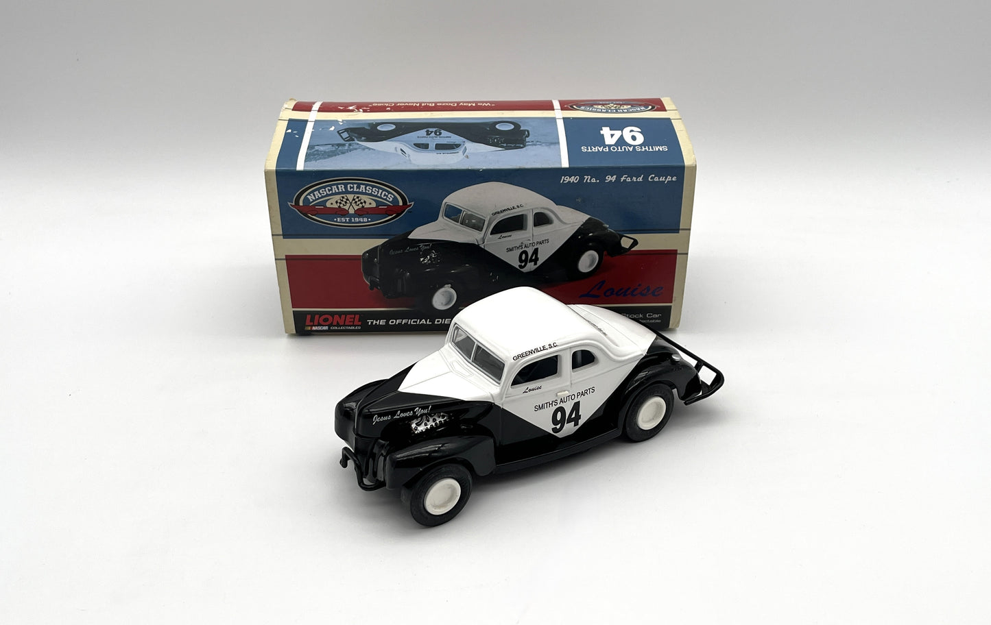 Item G957 - Louise Smith 1940's Coupe Smiths Auto Parts 1:24 Nascar Classics Diecast