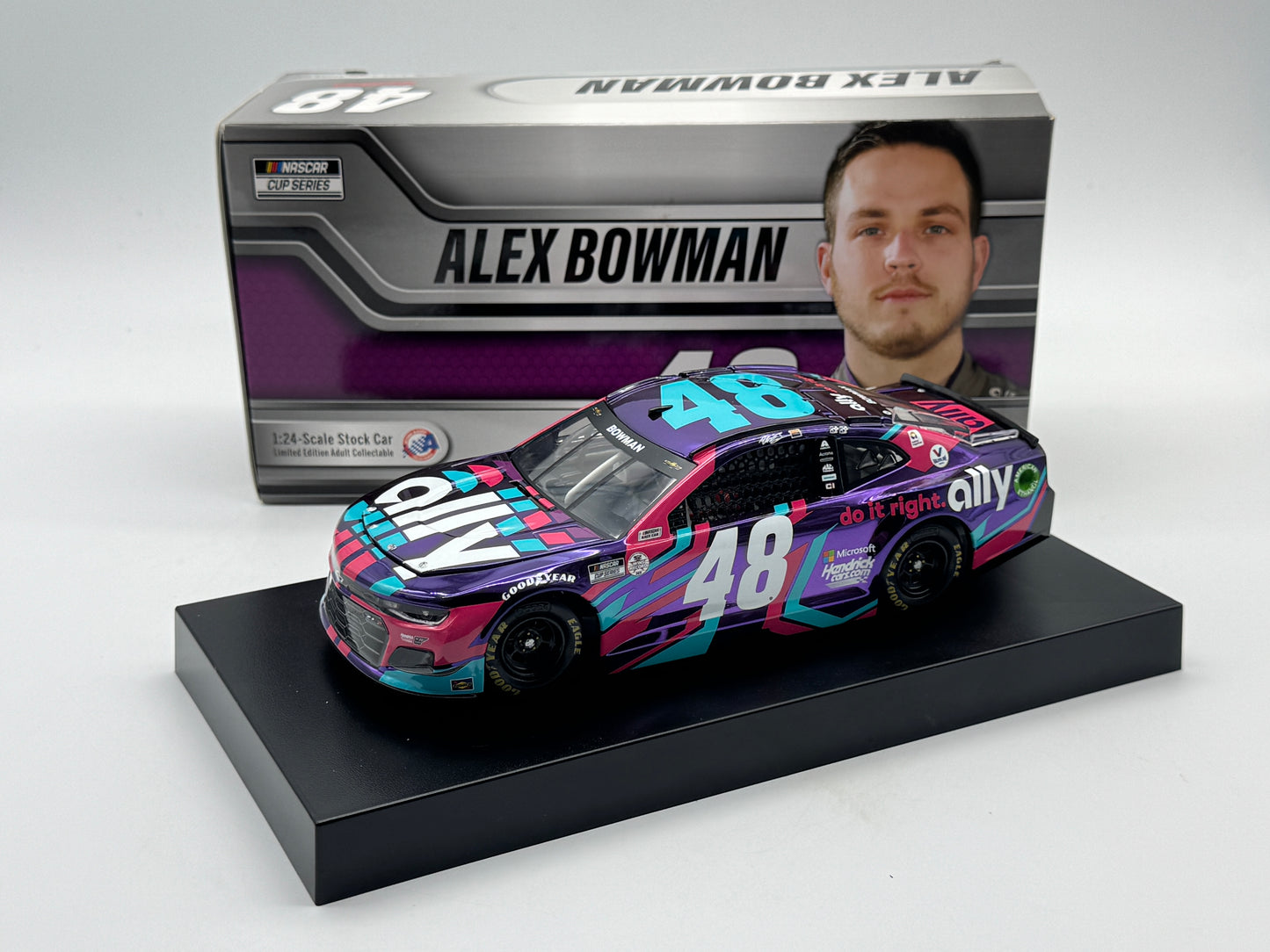 D - Item K402 - ALEX BOWMAN #48 Ally Fan Vote 2021 Camaro ZL1 Color Chrome **box dmg**