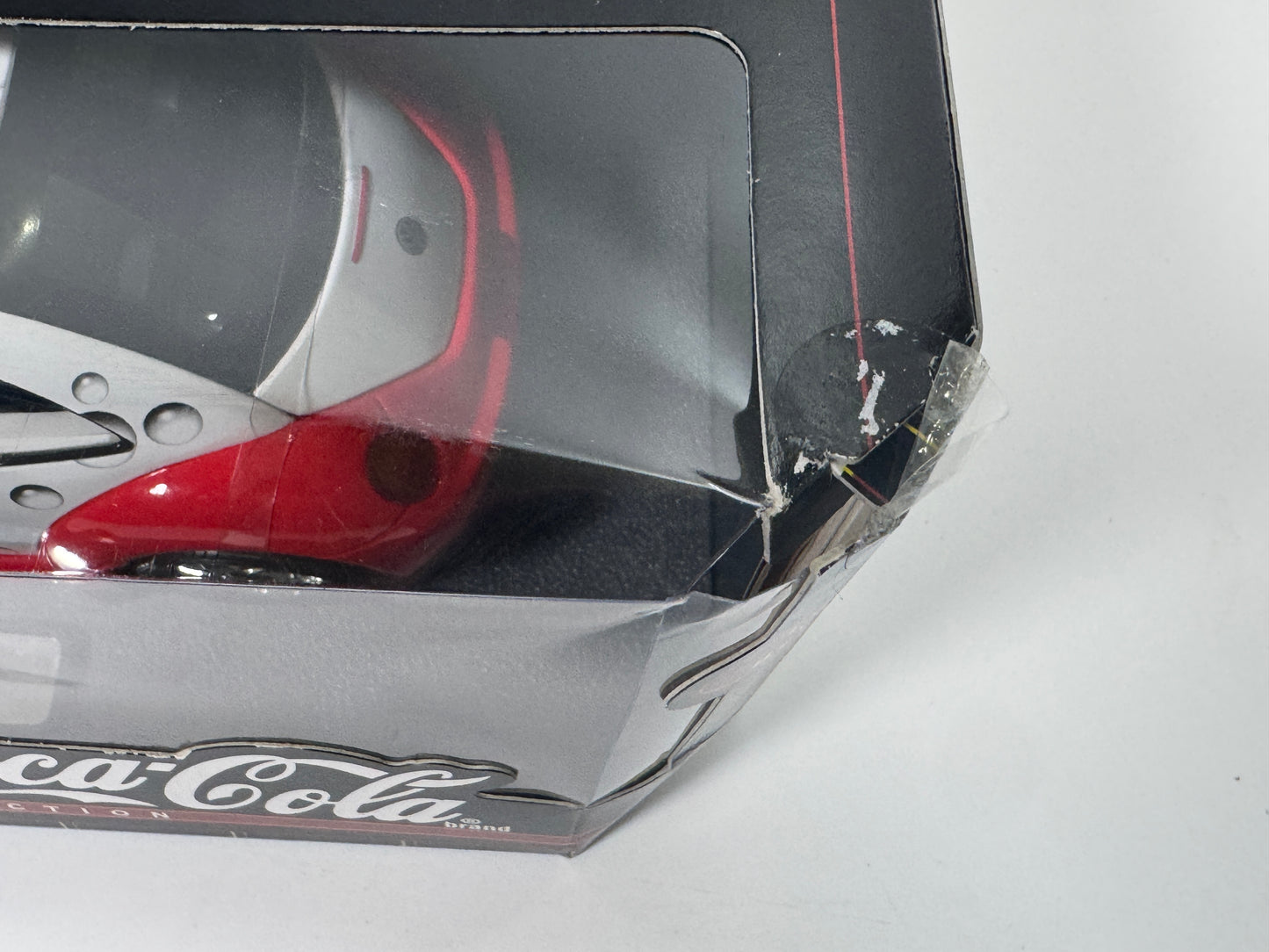 E - Item M020 - Coca Cola Volkswagen Beetle **box dmg**