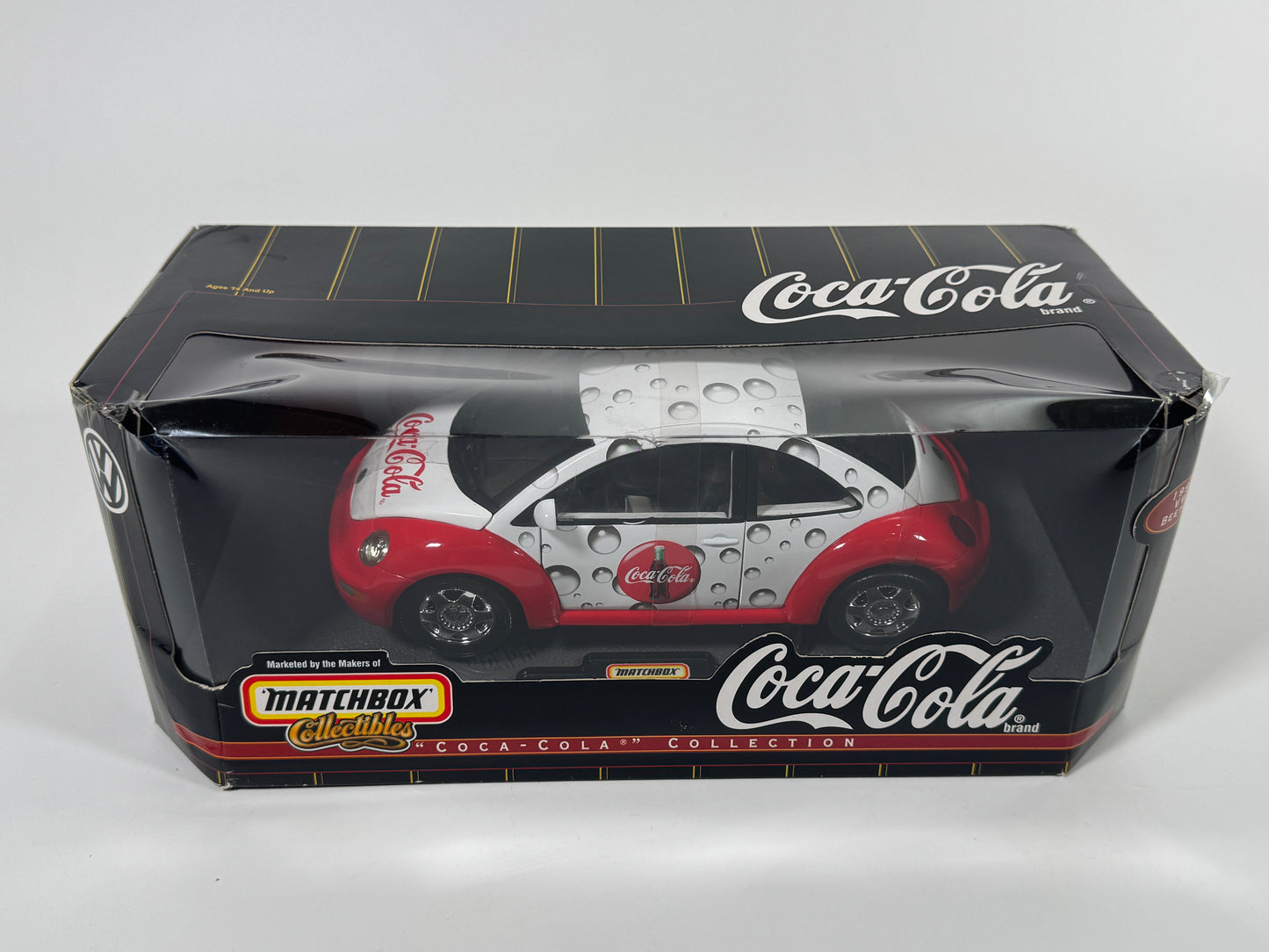 E - Item M020 - Coca Cola Volkswagen Beetle **box dmg**