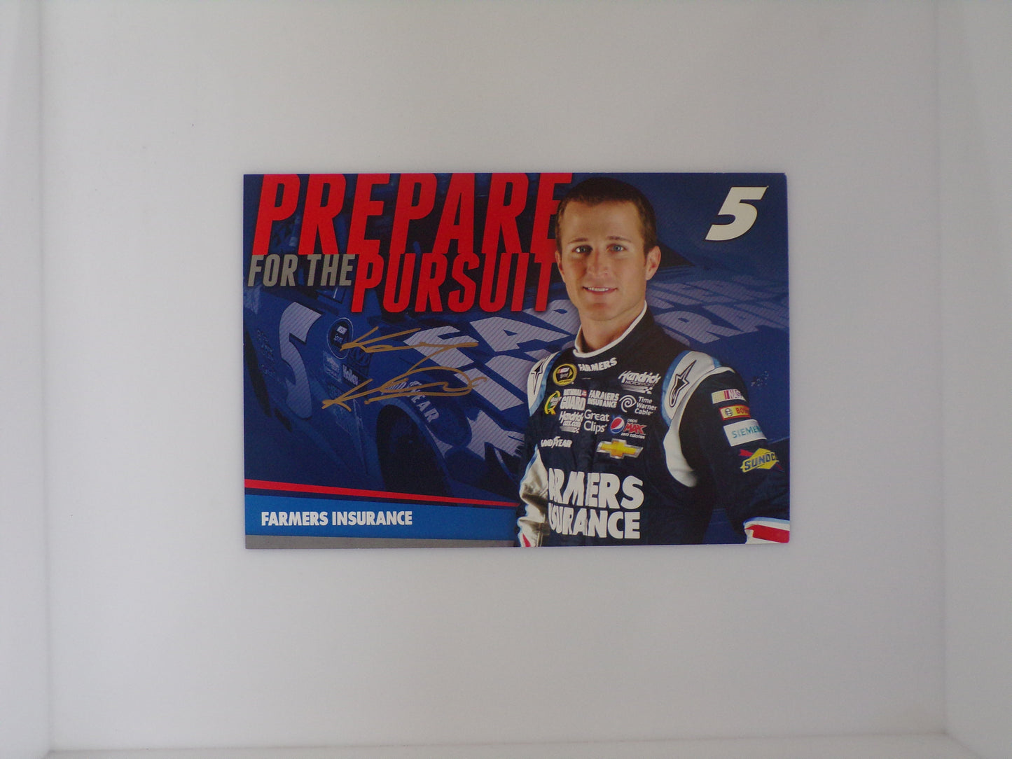 Item F229 -  Autographed Nascar Hero Cards Lot of 12