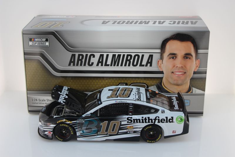 Item CL25-004 - Aric Almirola 2021 Smithfield 1:24 Nascar Diecast