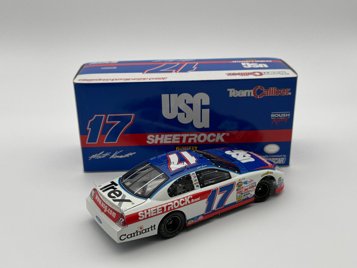 Item G712 - Matt Kenseth #17 USG 2006 Ford Taurus