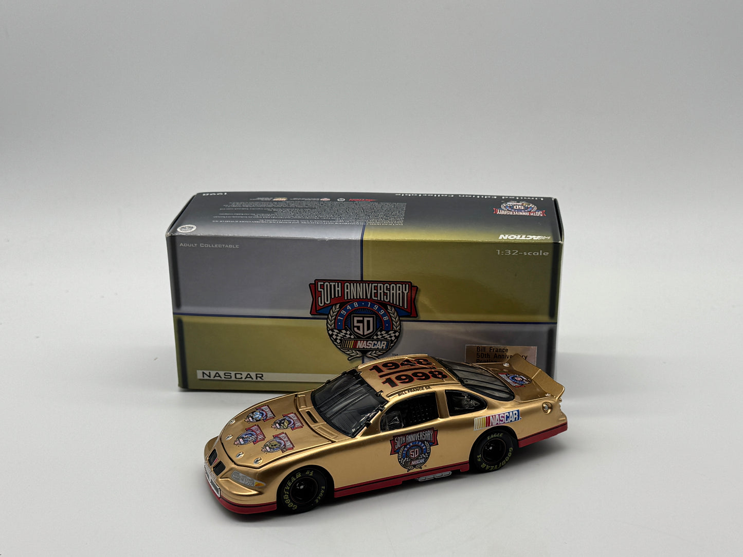 Item G839 - Bill France 50th Anniversary Pontiac 1/32 Scale