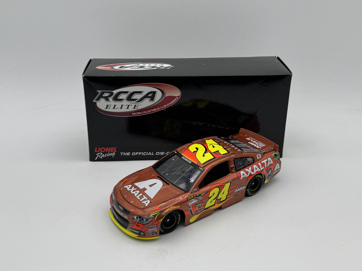 Item F065 - Jeff Gordon #24 Axalta 2014 SS Vintage Elite ***DIN 5*** MISSING BTM STYROFOAM