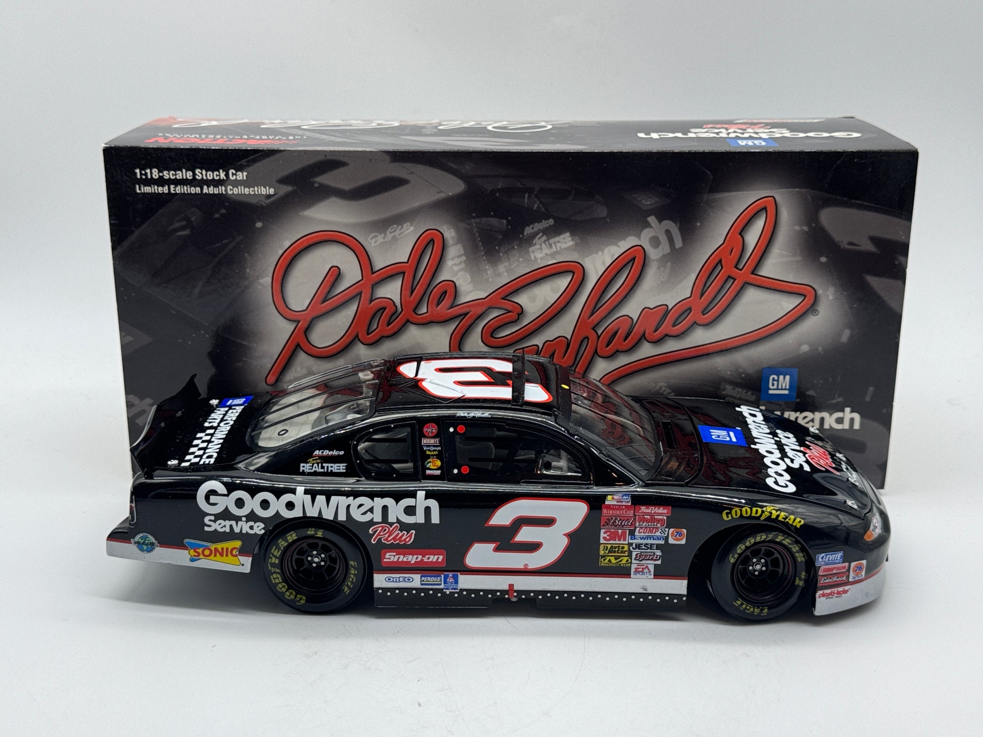 Item M984 - Dale Earnhardt #3 GM Goodwrench Service Plus 2001 Monte Carlo