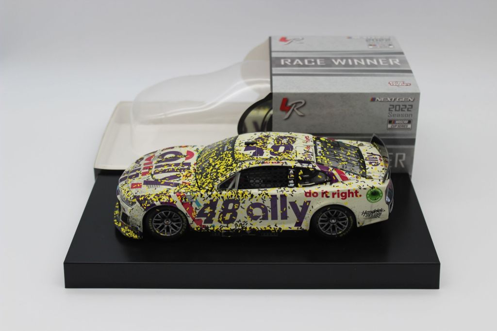 Item CL25-222 - Alex Bowman 2022 Ally Las Vegas 3/6 Race Win 1:24 Elite Nascar Diecast