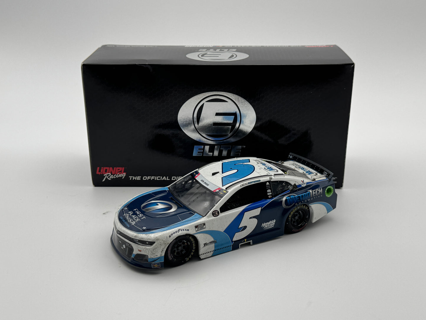 Item K354 - KYLE LARSON #5 MetroTech Charlotte Win 2021 Camaro ZL1 Elite **missing base**