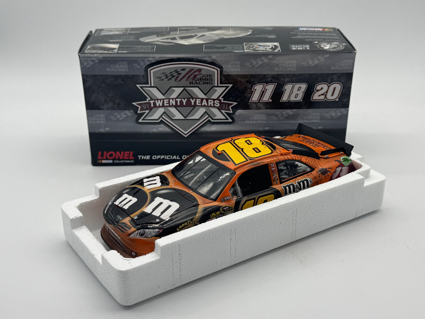Item J930 - Kyle Busch #18 M&M's Halloween 2011 Camry