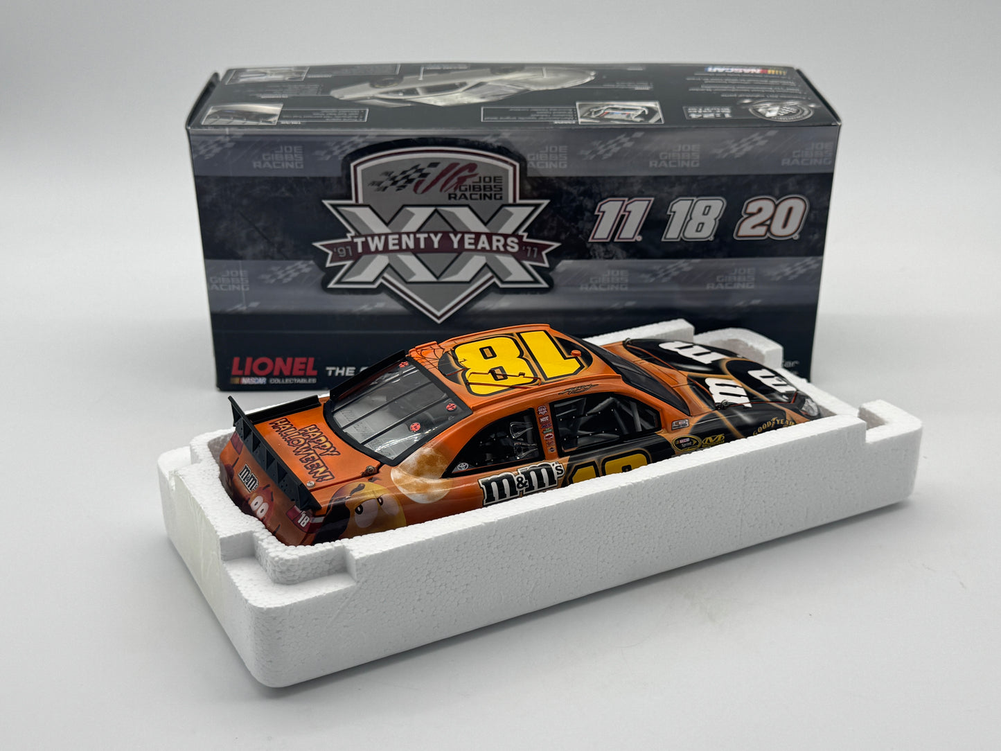 Item J930 - Kyle Busch #18 M&M's Halloween 2011 Camry